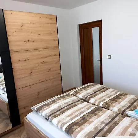 Toni / 2bedrooms Appartement *