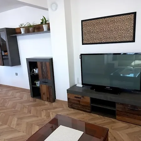 Toni / 2bedrooms Appartement